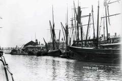 Barges and sailing vessels, Goole