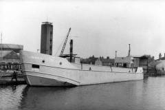 Barge Hessle Flyer under construction at Thorne.