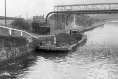 Motor barge Elizabeth B