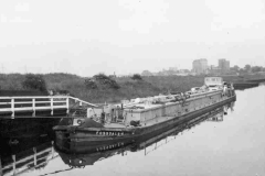 Motor barge Fossdale H