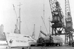 MV Victress discharging African hardwood logs.