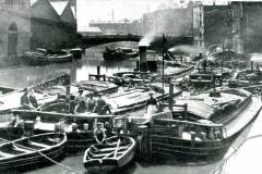 River Aire, Leeds