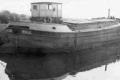 Barge Enid Hilda