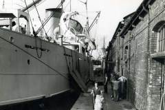 Unloading bacon at Goole Docks.