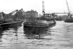 Barge Hazelwood