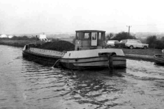 Barge Hazelwood